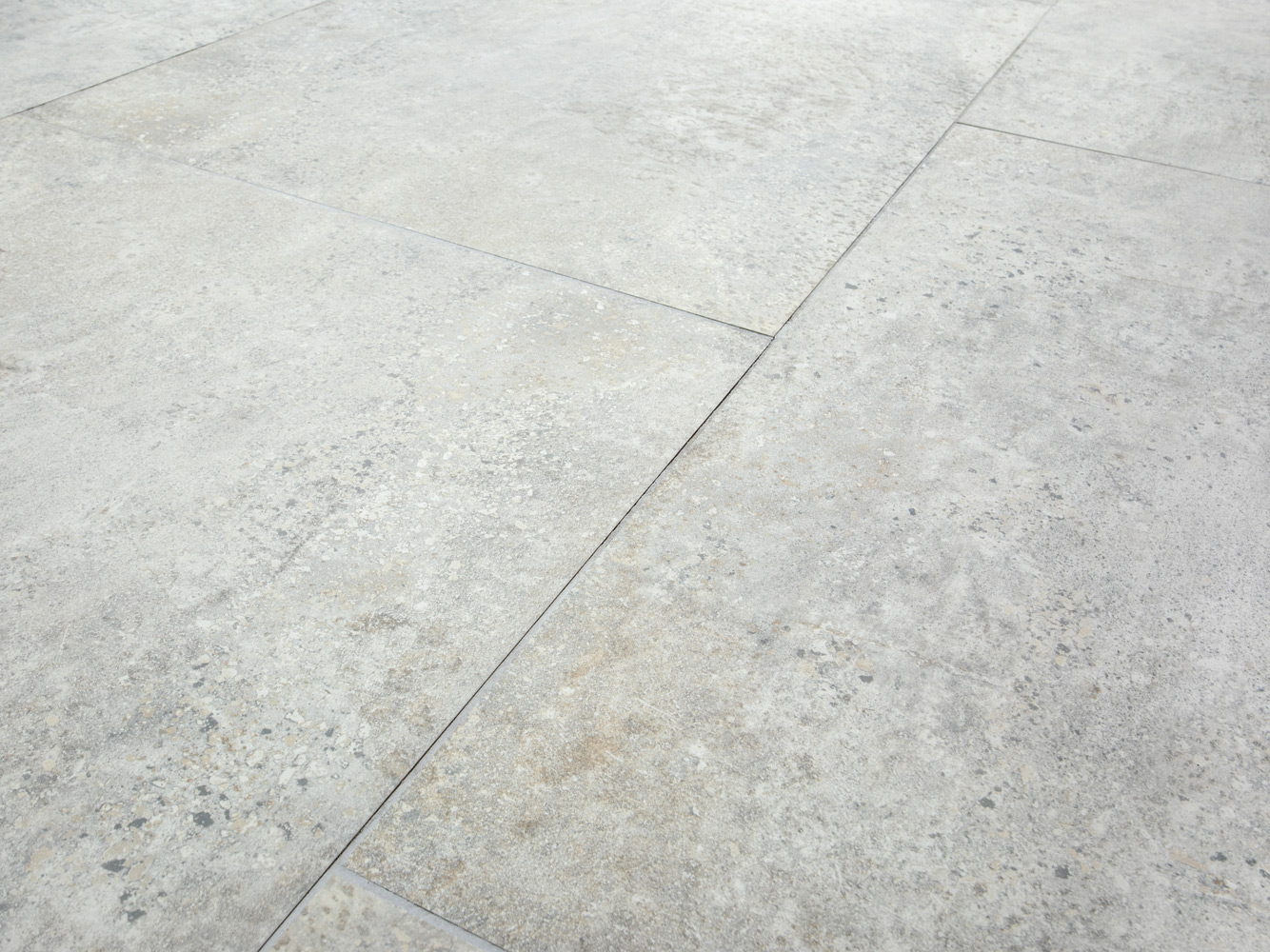 Florence Grey - Image 3
